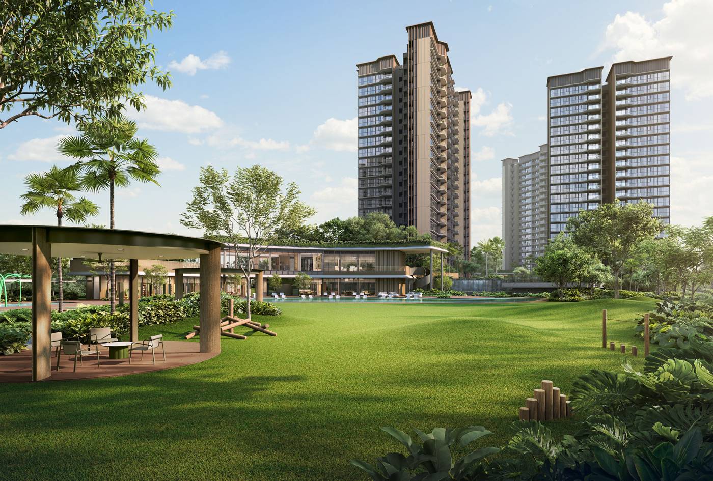 Grand lawn beside the clubhouse